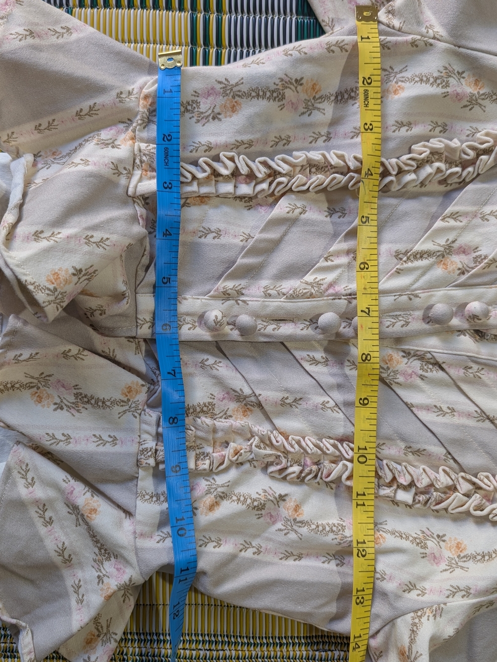 Ivory Ruffle Peplum Blazer Jacket - Picture 4 of 9